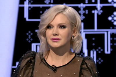 Старший страдает от биполярного расстройства, а младшие - копия знаменитой мамы. Как выглядят сыновья певицы Натали, и чем они занимаются?