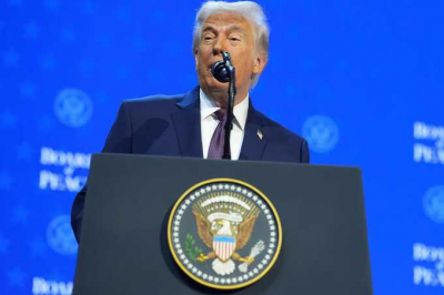 Оператор телесуфлёра Трампа ставил на его выступления и заработал более 100 тысяч долларов